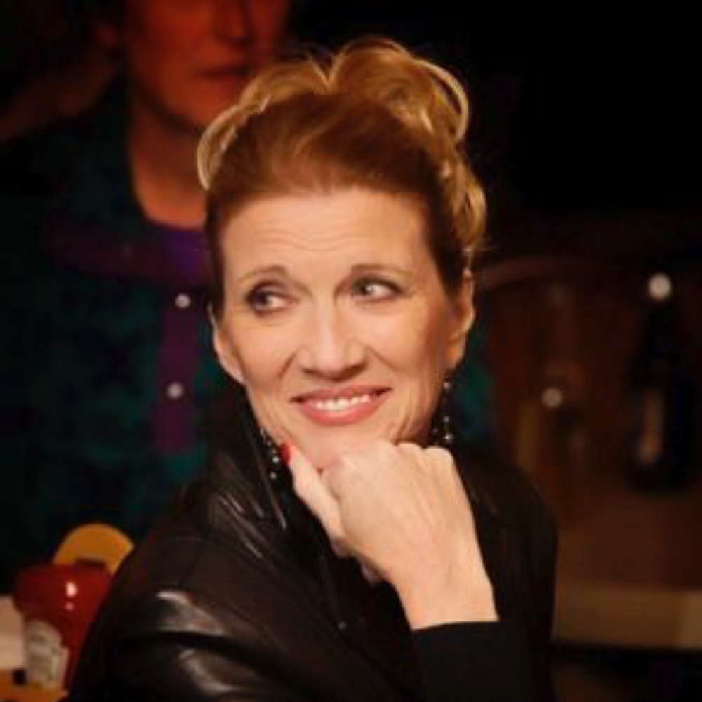 Meet your Posher, Nancy